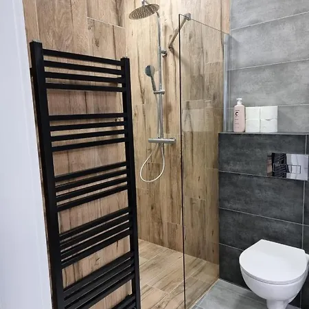 Sloneczny Apartament W Centrum Miasta Osiedle Sloneczne Radom Esterno foto